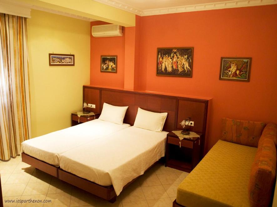 Parthenon Hotel Chora  Bilik gambar