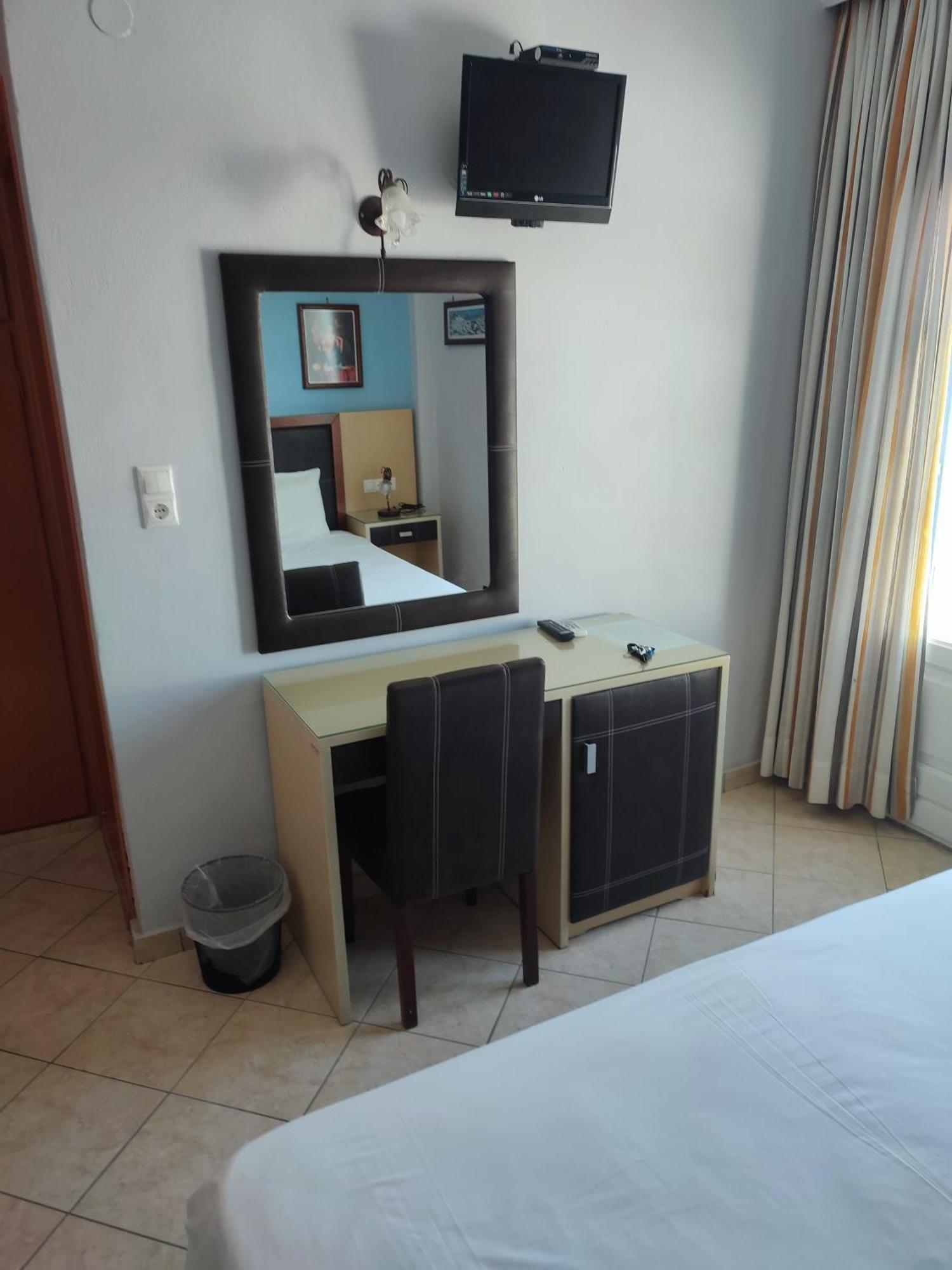 Parthenon Hotel Chora  Luaran gambar