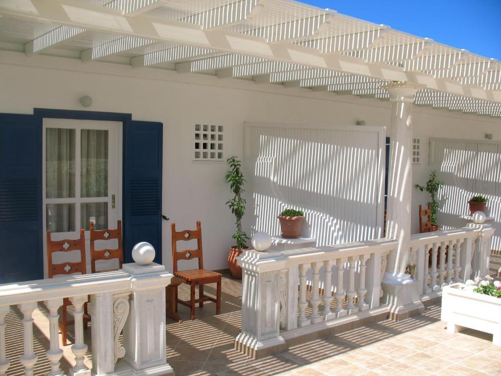 Parthenon Hotel Chora  Bilik gambar