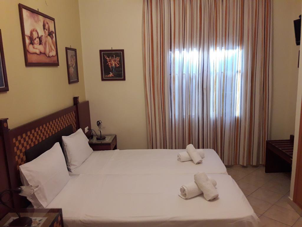 Parthenon Hotel Chora  Luaran gambar