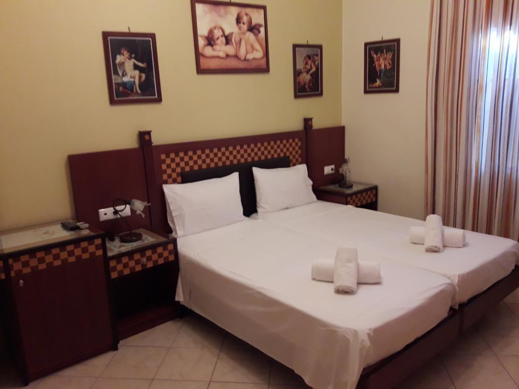 Parthenon Hotel Chora  Luaran gambar