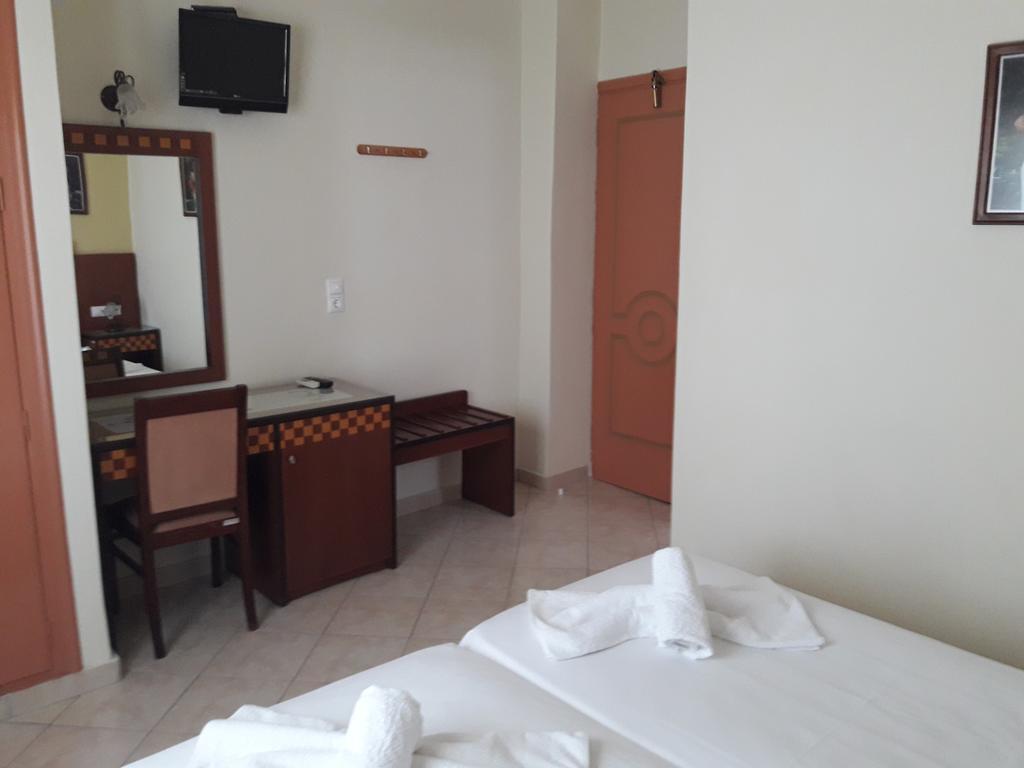 Parthenon Hotel Chora  Luaran gambar