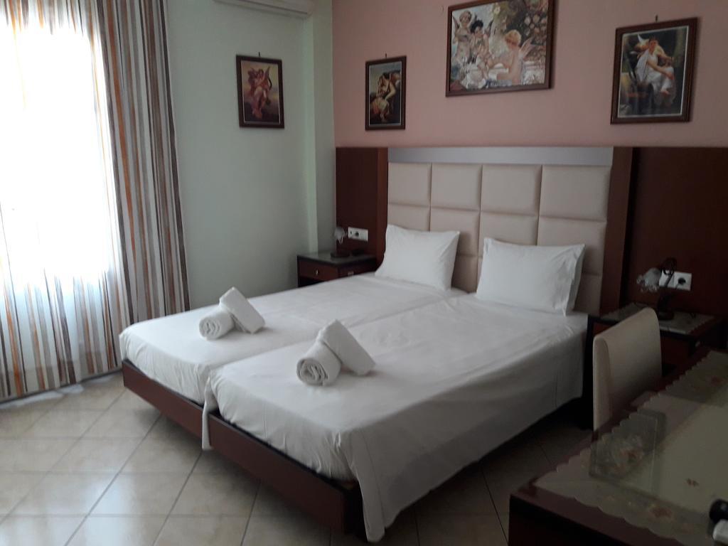 Parthenon Hotel Chora  Luaran gambar